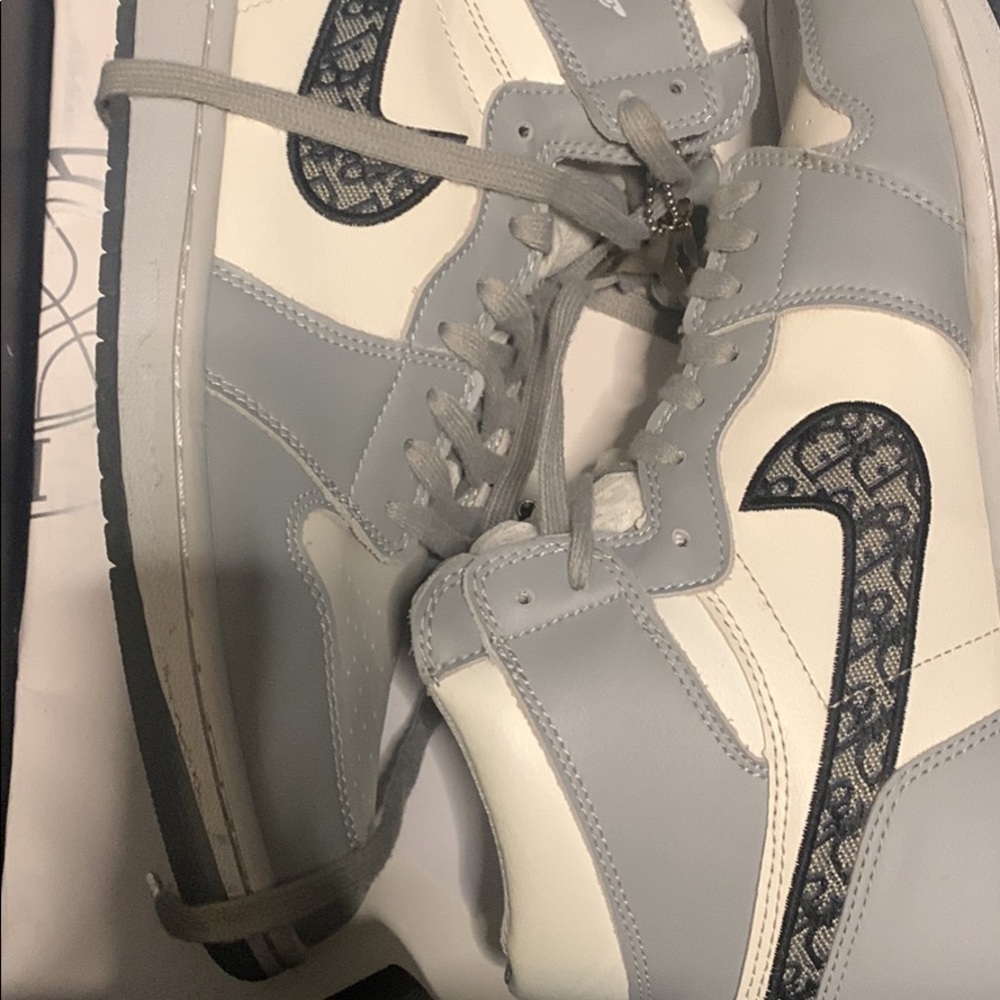 This are Dior Jordan’s one of 8500 made